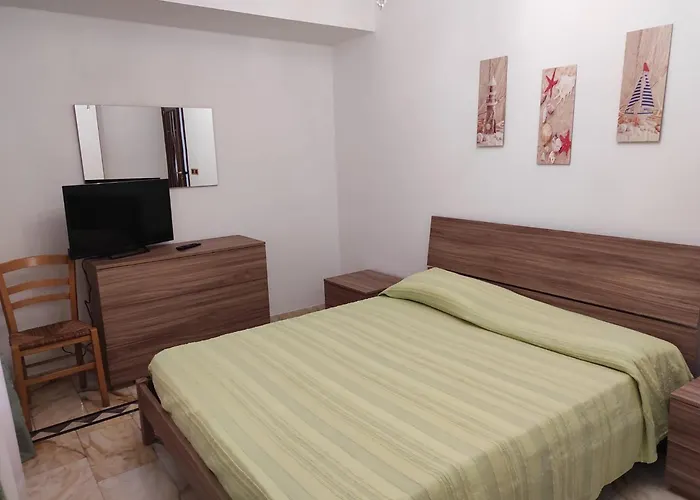 Casa Nupi * SantʼAlessio Siculo